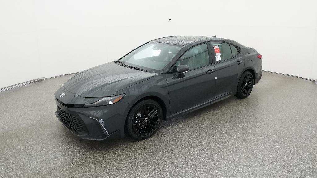 2026 Toyota Camry SE's photo