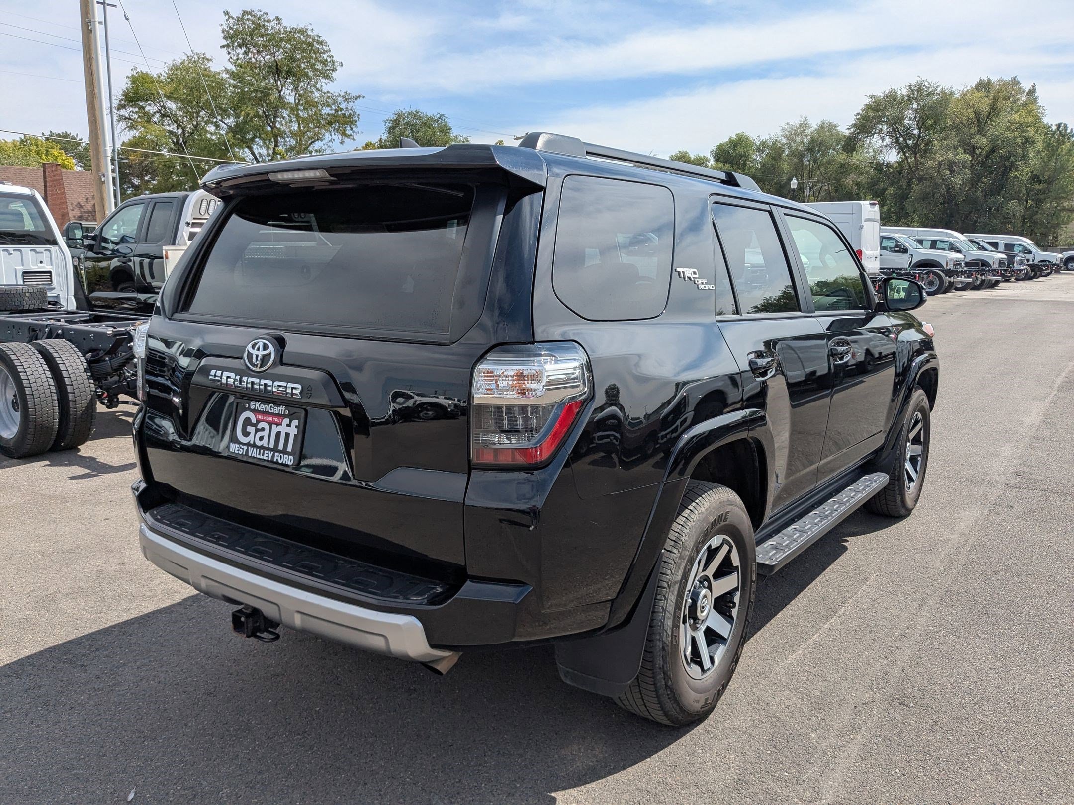 2024 Toyota 4Runner TRD Premium photo 2