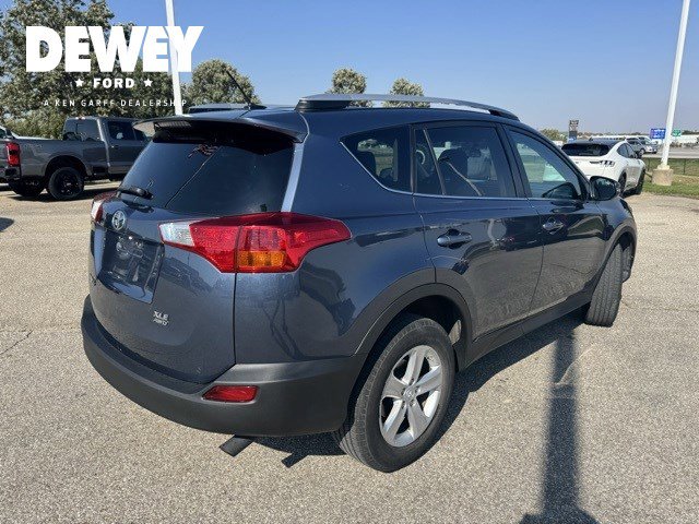 2014 Toyota RAV4 XLE photo 7