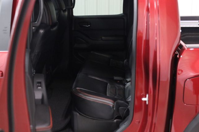 2025 Nissan Frontier PRO-4X photo 20