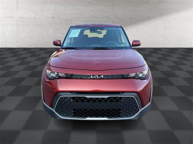 2023 Kia Soul LX photo 2