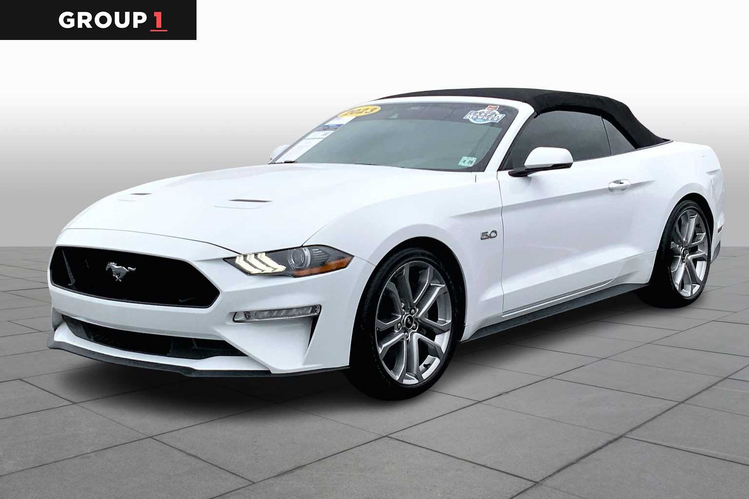 2023 Ford Mustang GT Premium's photo