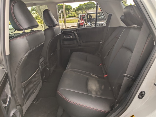 2024 Toyota 4Runner TRD Off-Road Premium photo 6