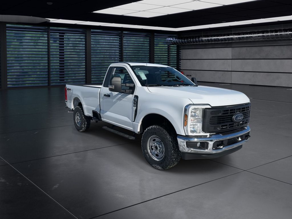 2025 Ford F-250 XLT photo 2