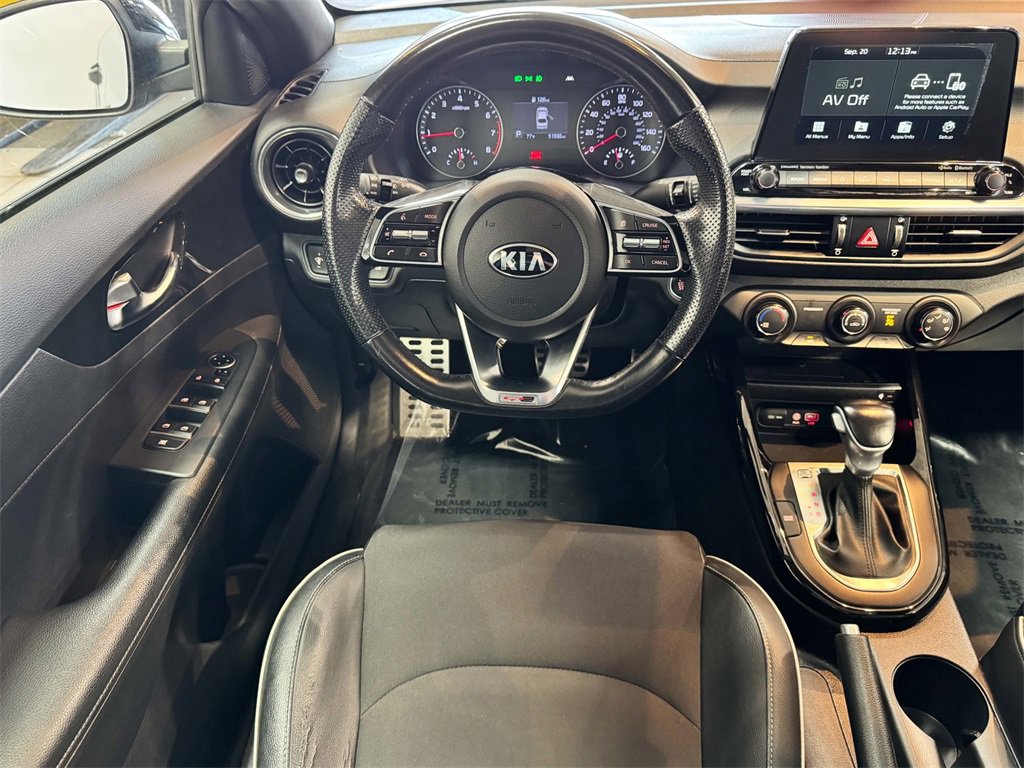 2020 Kia Forte GT-Line photo 32