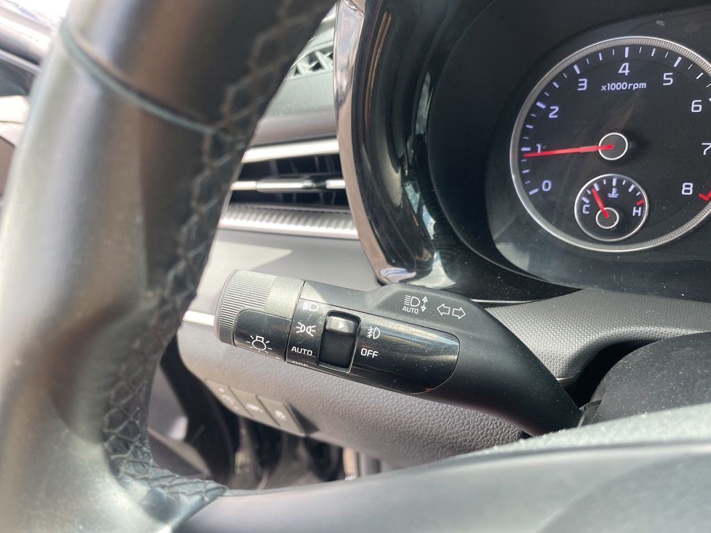 2022 Kia K5 GT-Line photo 20