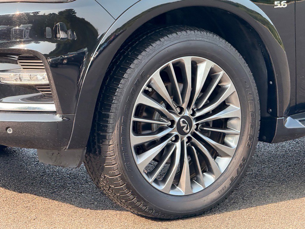 2019 Infiniti QX80 Luxe photo 22