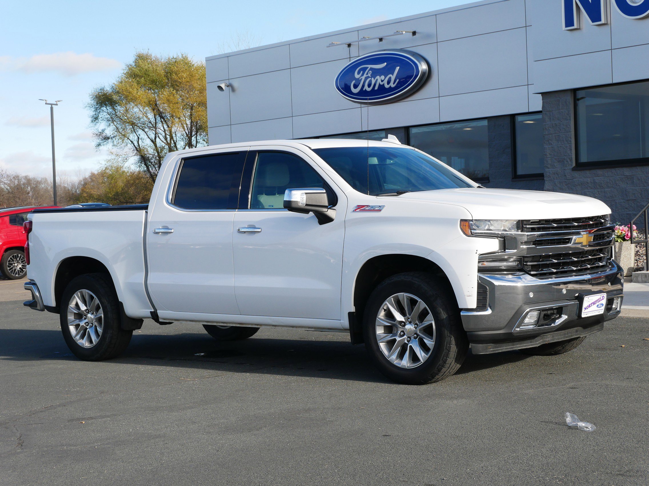 Used 2019 Chevrolet Silverado 1500 LTZ with VIN 3GCUYGED9KG215440 for sale in Northfield, Minnesota