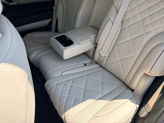 2025 Genesis GV80 3.5T Prestige photo 12
