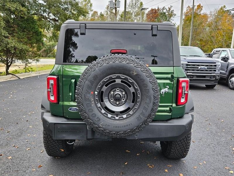 2024 Ford Bronco Outer Banks photo 10