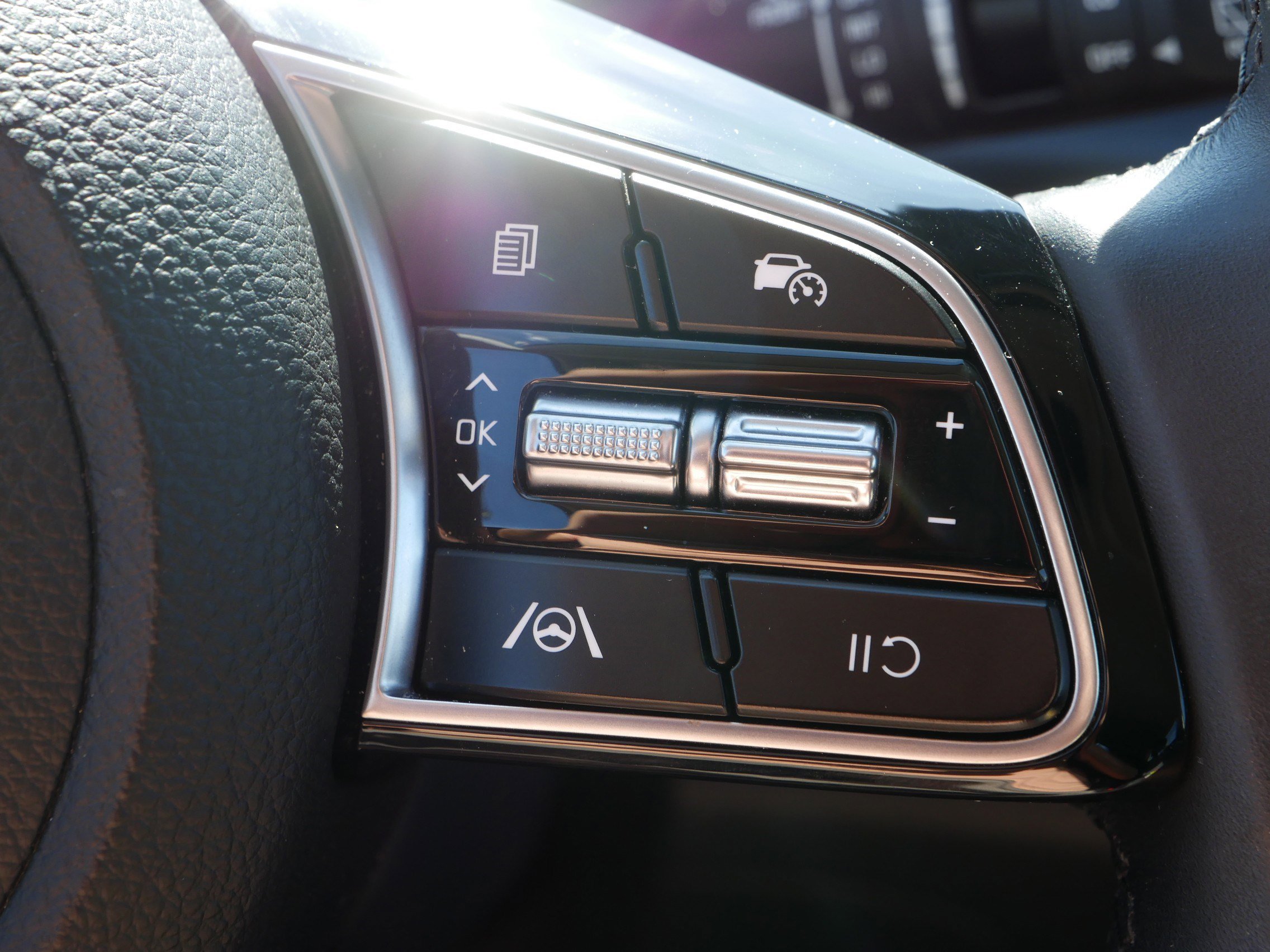 2024 Kia Seltos S X-Line photo 29