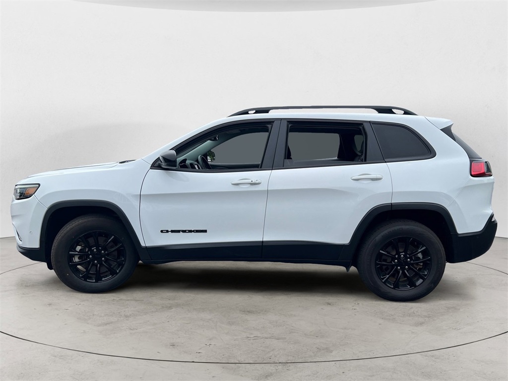 2023 Jeep Cherokee Altitude photo 4