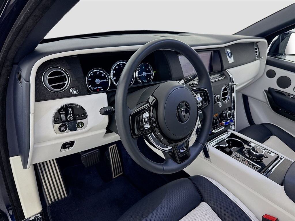 2020 Rolls Royce Cullinan photo 8