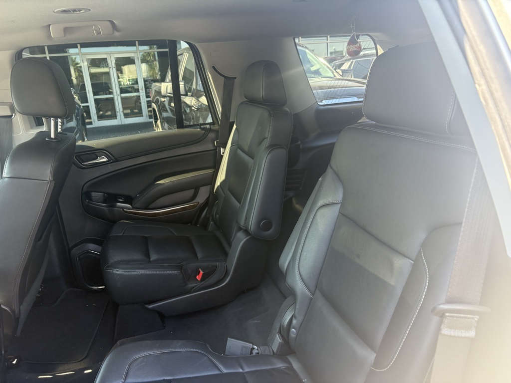 2019 Chevrolet Tahoe LT photo 14