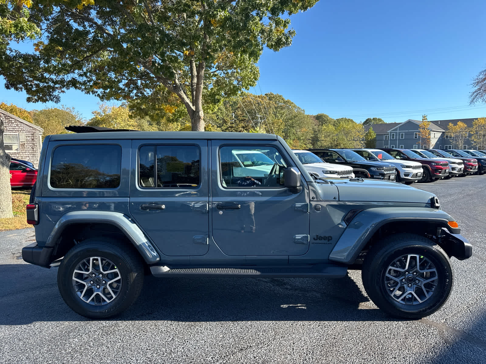 2026 Jeep Wrangler 4-Door Sahara's photo