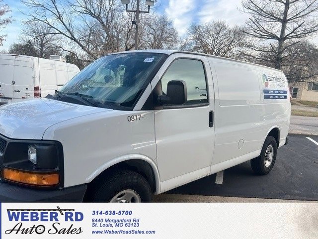 2017 Chevrolet Express Cargo Work Van's photo