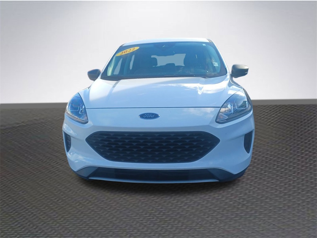 2022 Ford Escape S photo 3