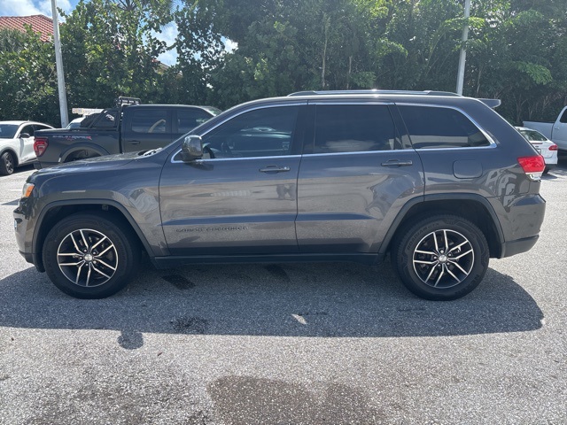 2018 Jeep Grand Cherokee Laredo photo 6