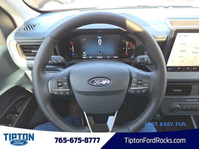 2025 Ford Maverick XLT photo 2