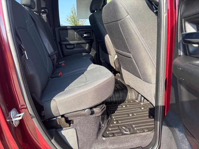 2021 Ram 1500 Classic Warlock photo 26