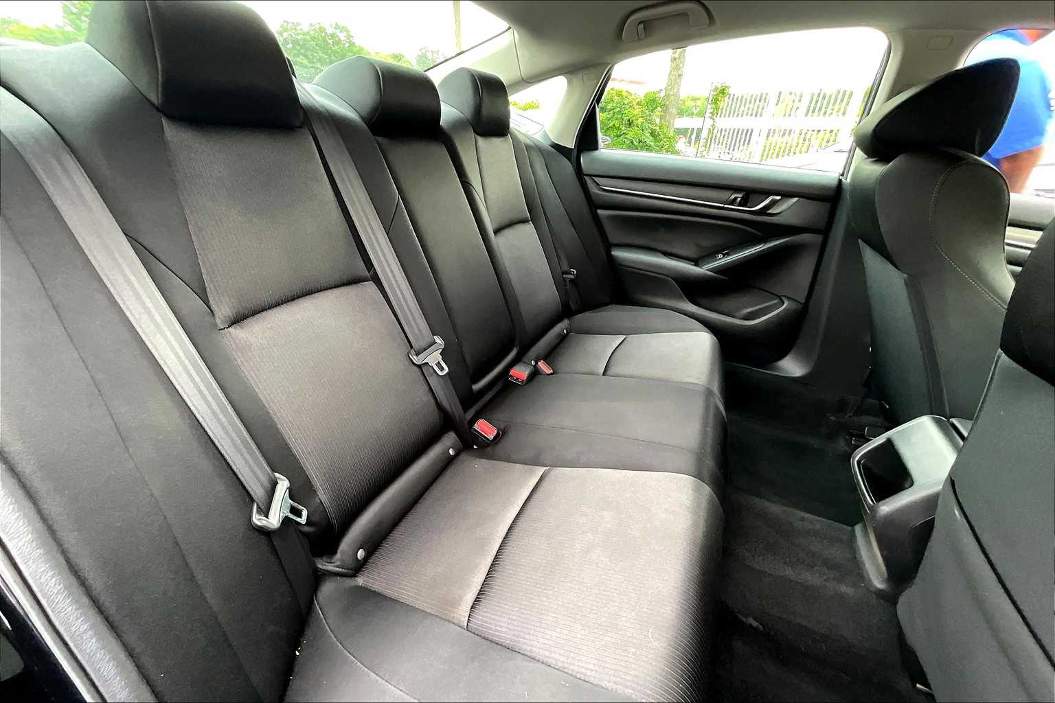 2021 Honda Accord LX photo 20