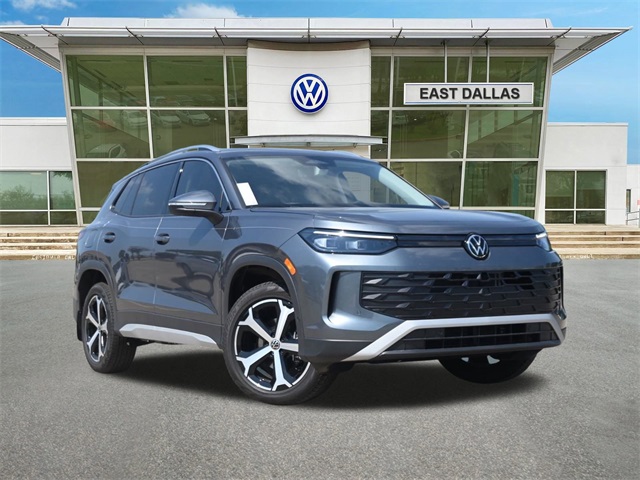 2025 Volkswagen Tiguan SE's photo