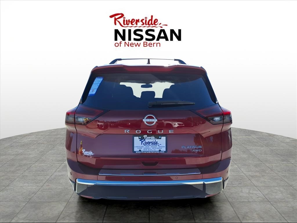 2026 Nissan Rogue Platinum photo 3
