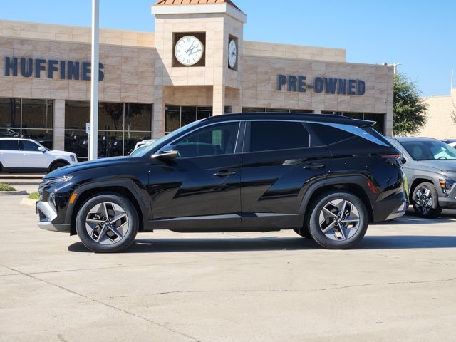 2025 Hyundai Tucson SEL Convenience photo 3