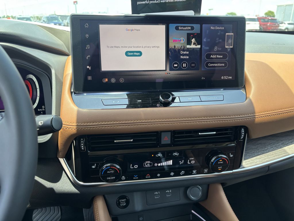 2025 Nissan Rogue Platinum photo 9