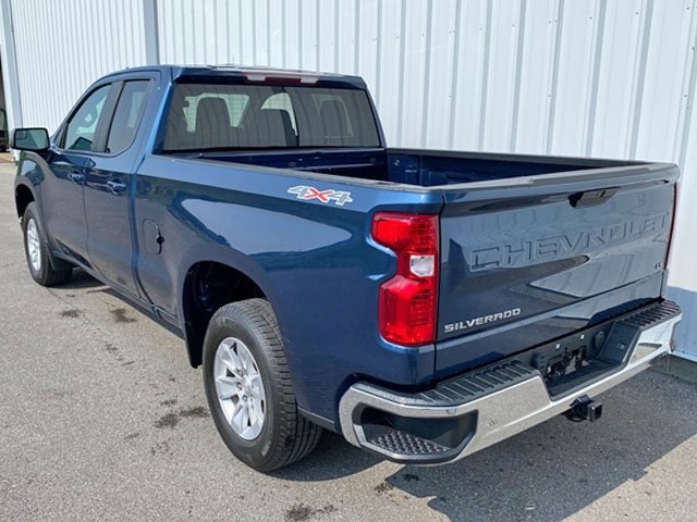 2019 Chevrolet Silverado 1500 LT photo 4