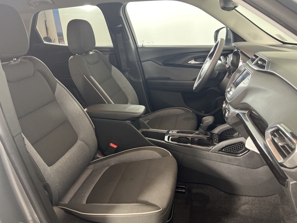 2023 Chevrolet Trailblazer LT photo 19