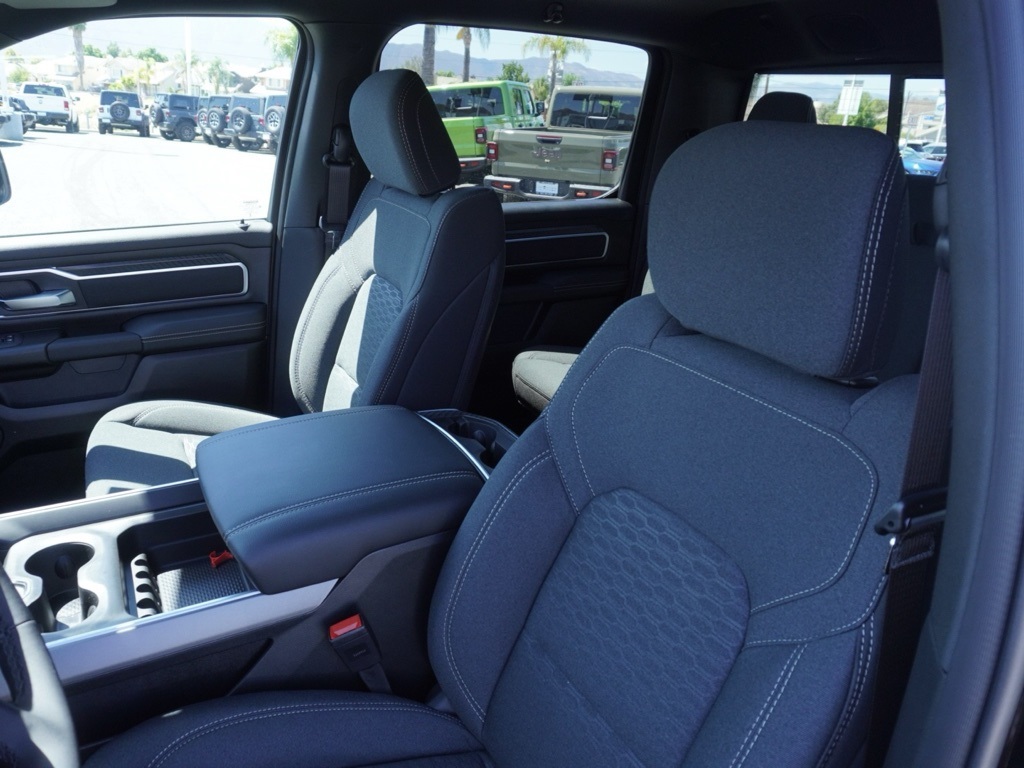 2026 Ram 1500 Big Horn Night Edition photo 19