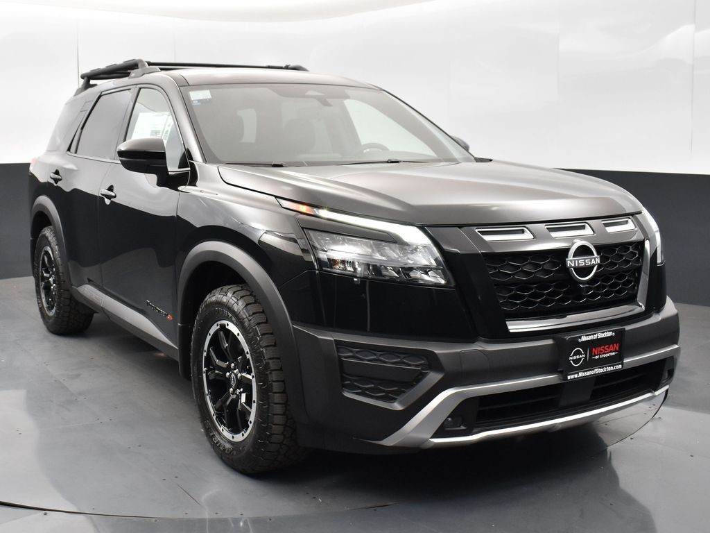 2025 Nissan Pathfinder Rock Creek's photo