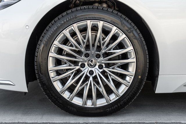 2024 Lexus LS 500 photo 15