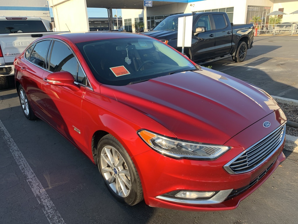 2017 Ford Fusion Energi SE photo 2