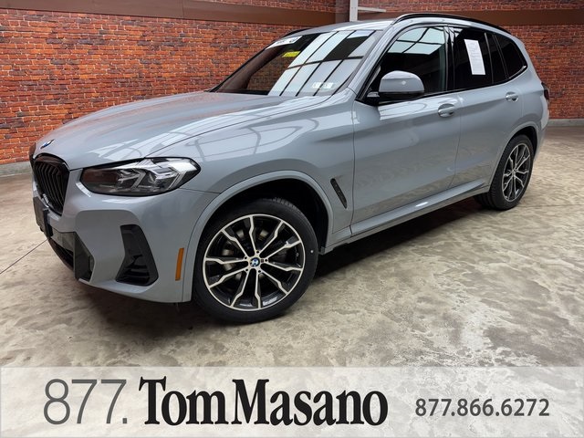 2022 BMW X3 30i's photo