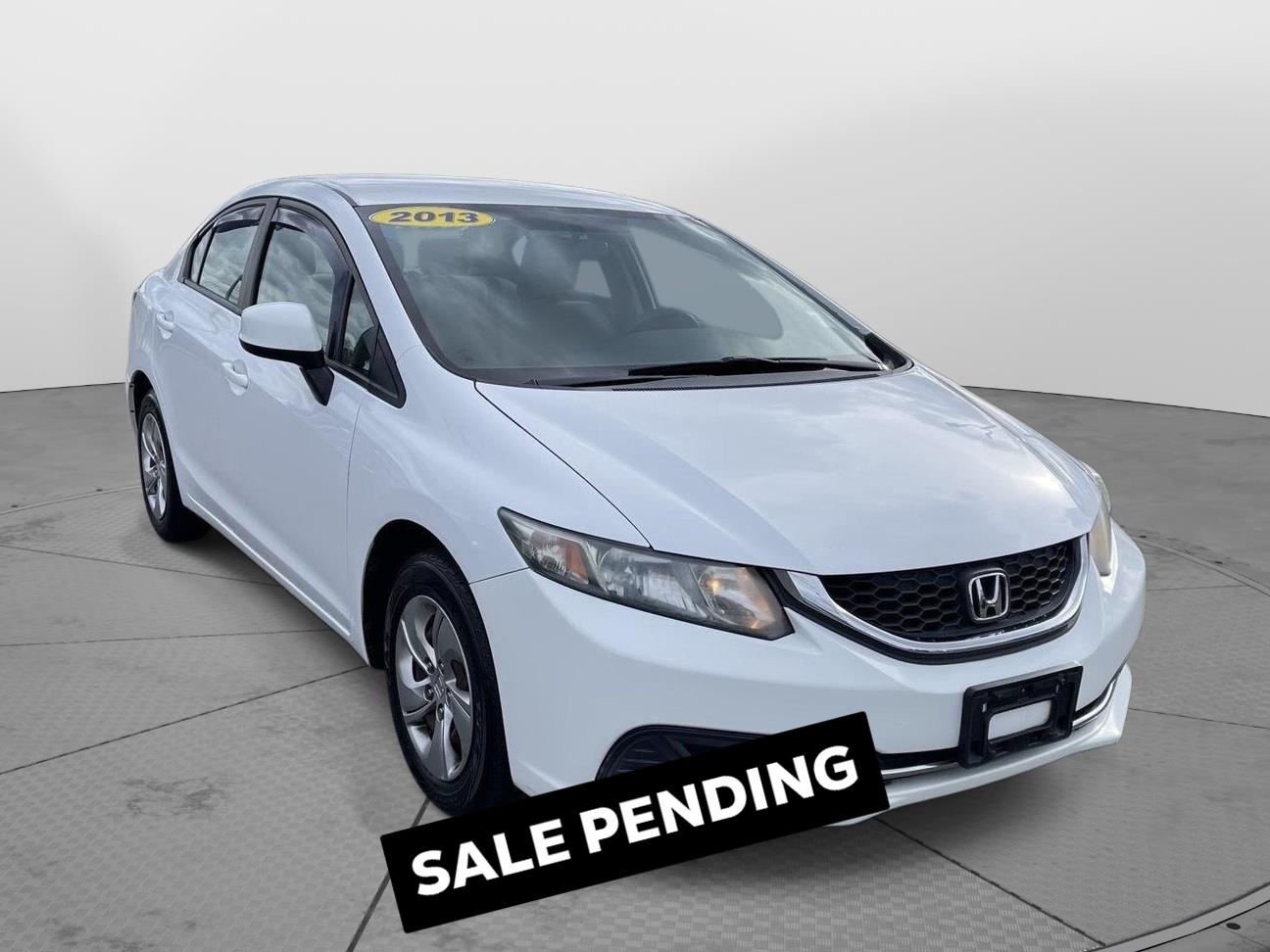 2013 Honda Civic LX's photo