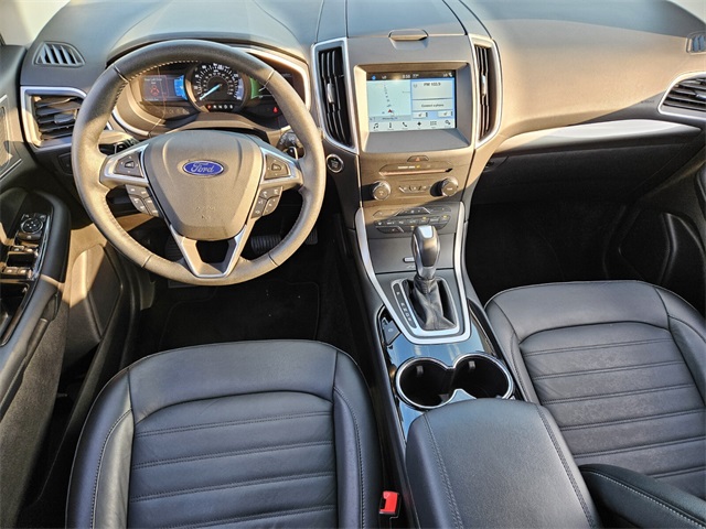 2017 Ford Edge SEL photo 7