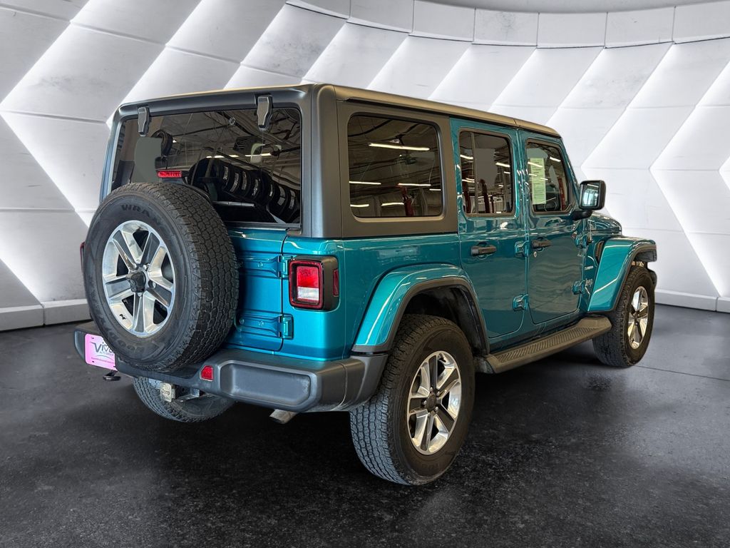 2019 Jeep Wrangler Unlimited Sahara photo 3