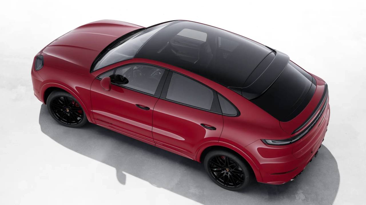 2026 Porsche Cayenne S Coupe photo 4