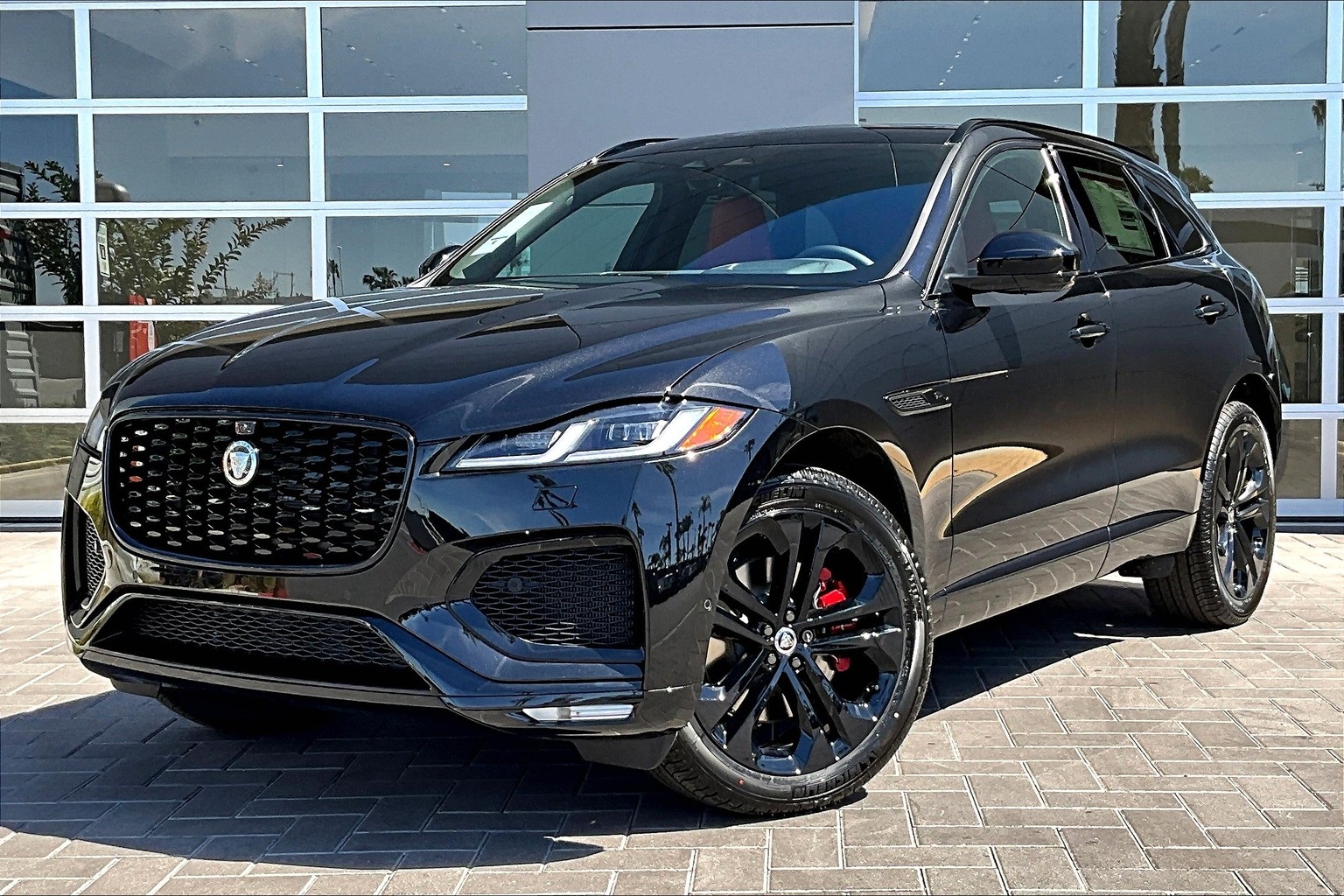 2026 Jaguar F-Pace R-Dynamic S's photo