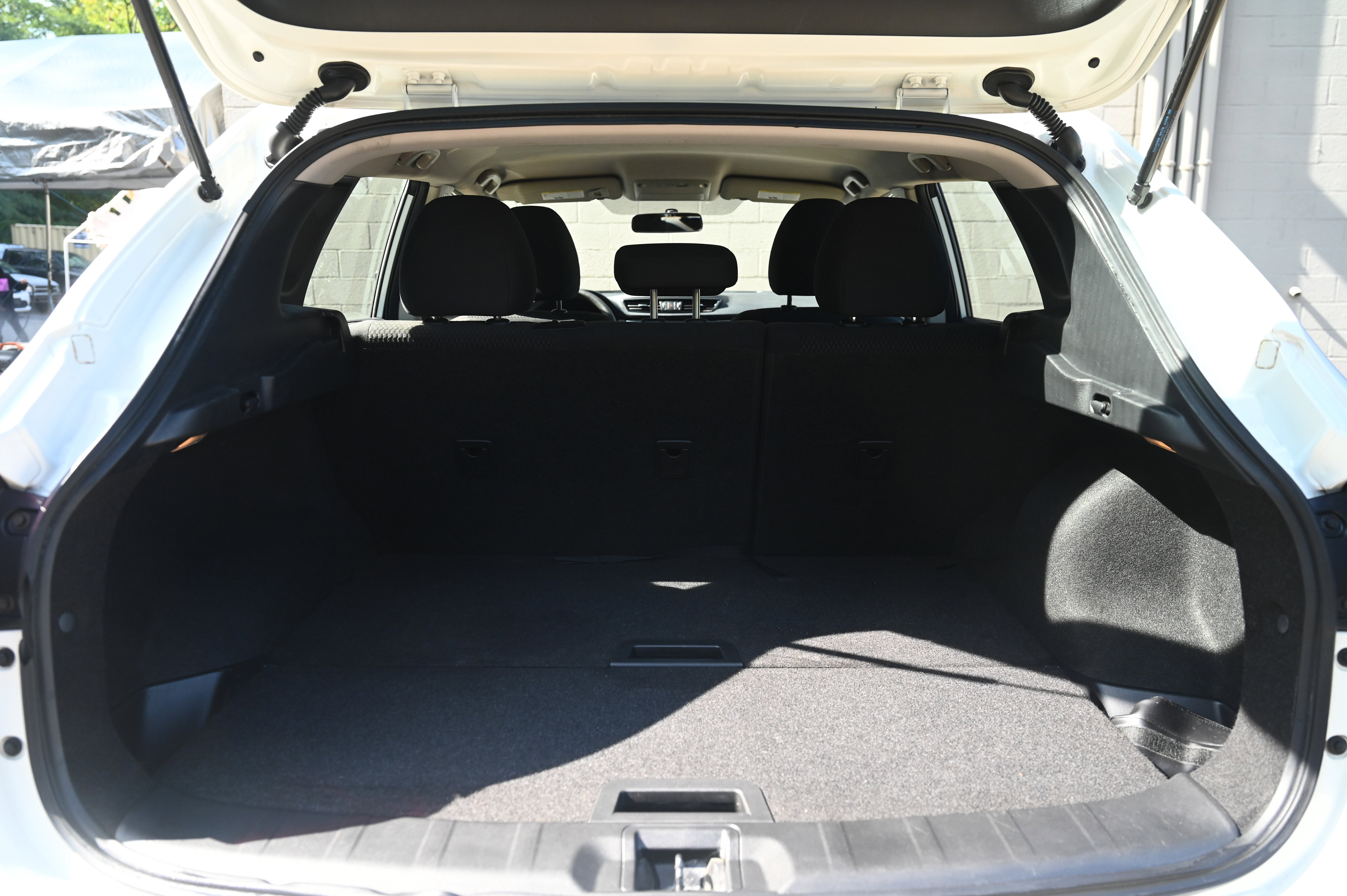 2019 Nissan Rogue Sport S photo 32