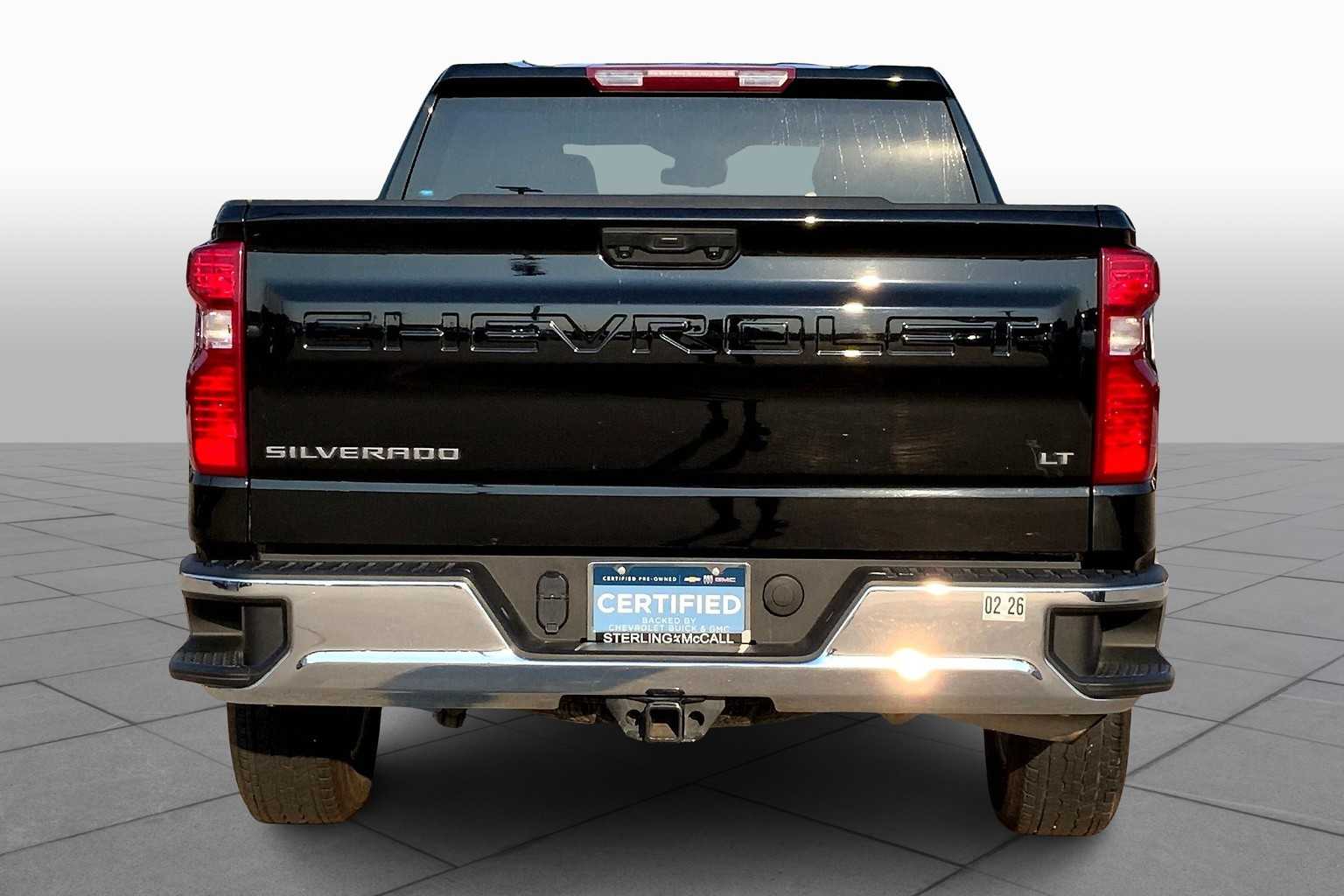 2024 Chevrolet Silverado 1500 LT photo 4