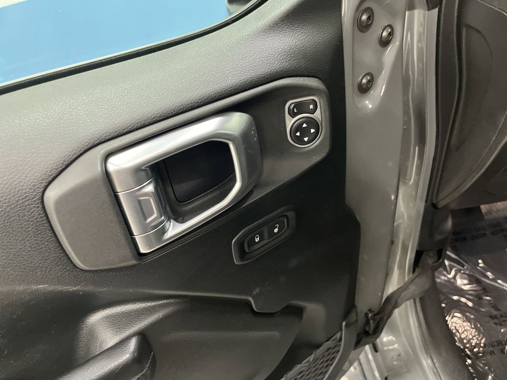 2020 Jeep Wrangler Unlimited Sport S photo 25
