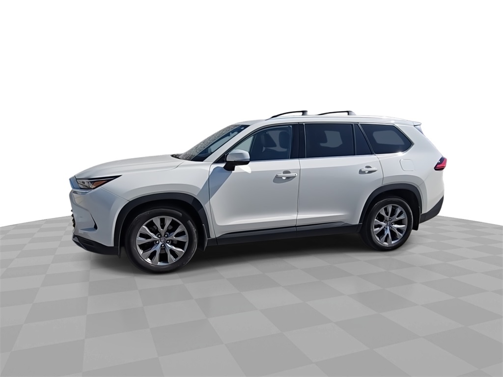 2024 Toyota Grand Highlander Hybrid Limited photo 3