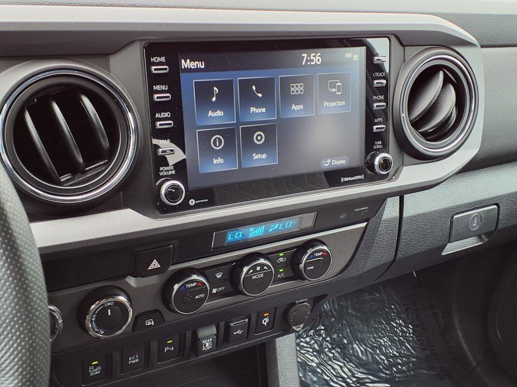 2023 Toyota Tacoma TRD Off-Road photo 5
