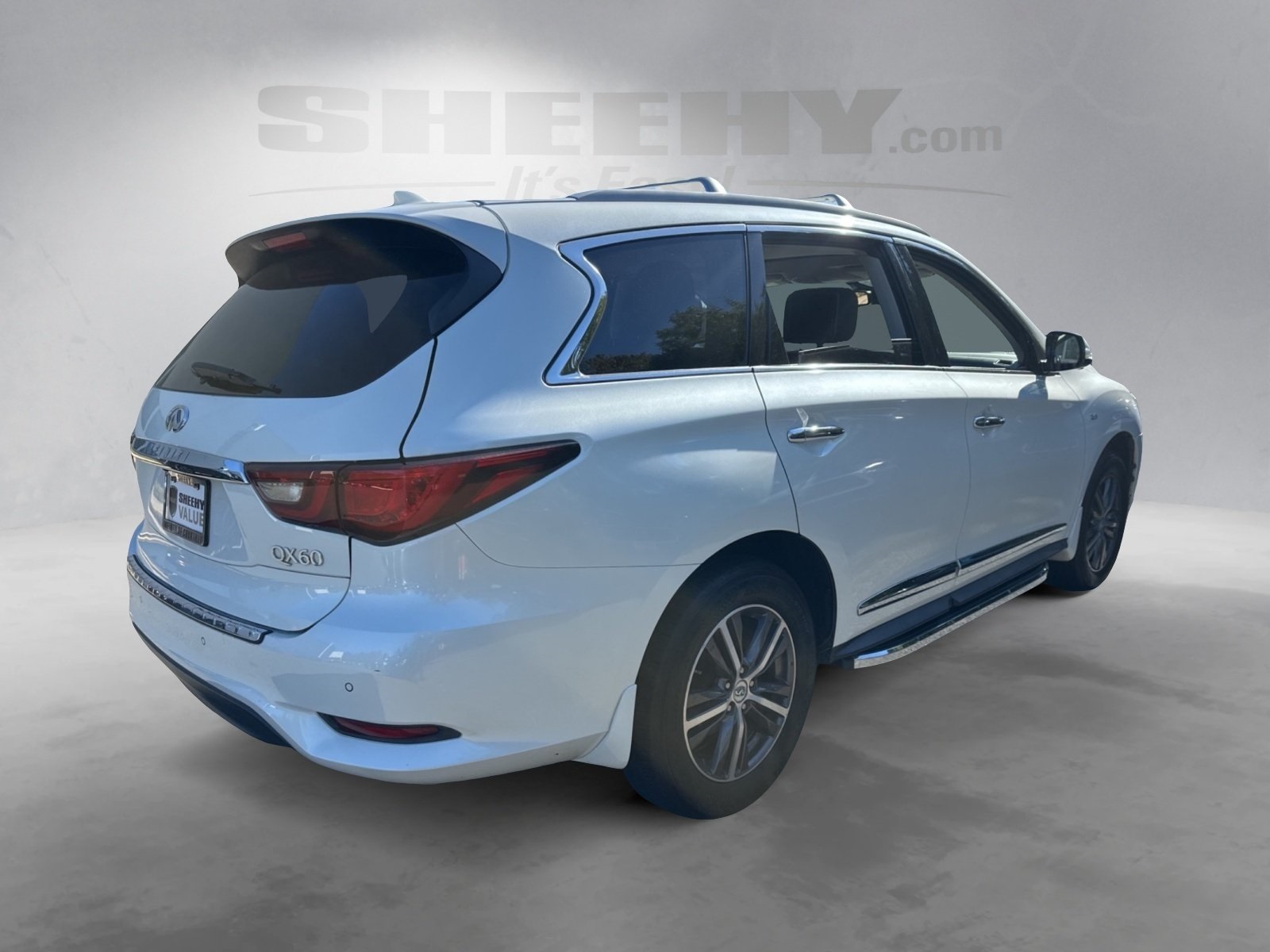 2019 Infiniti QX60 Luxe photo 11