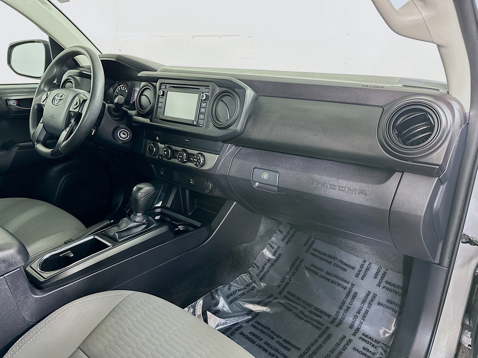 2019 Toyota Tacoma SR 4x4 photo 23