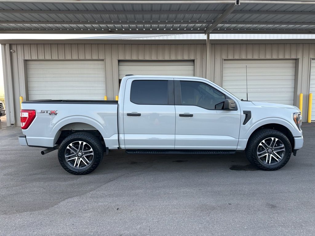 2023 Ford F-150 XL photo 8