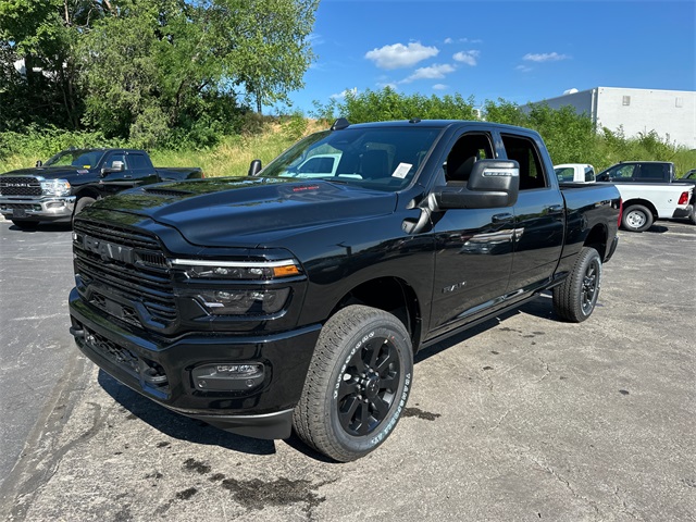 2025 Ram 2500 Laramie photo 2